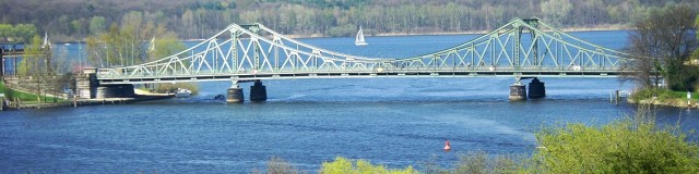 Glienicker_Brücke